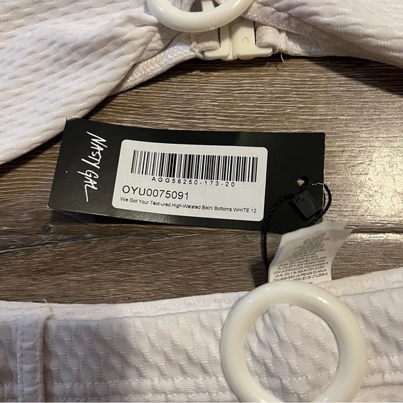 NWT white Ring bandeau Belted Bikini Set - Picture 2 of 6